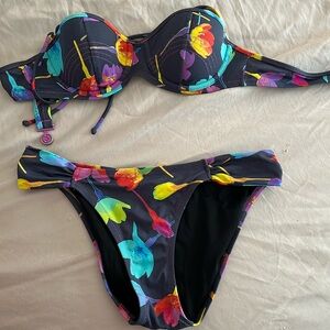 Victoria’s Secret Bikini Set Top 36 A Botom size S